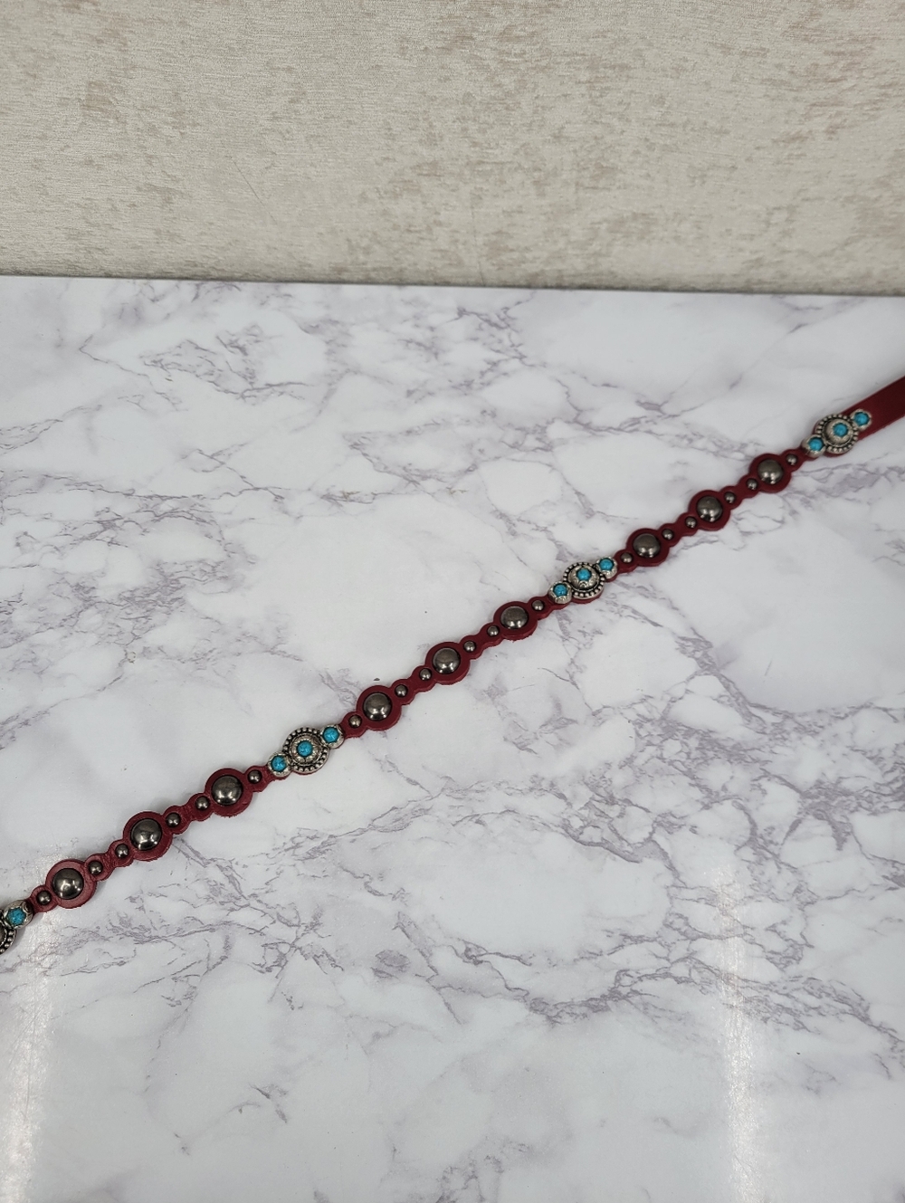 Old Trend Red Leather Faux Turquoise Concho Studded Belt Western - Picture 9 of 12
